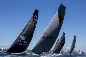 Maxis at the start of the 2013 Sydney to Hobart Yacht Race. Photo Rolex/Carlo Borlenghi.